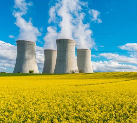torri-di-raffreddamento-di-una-centrale-nucleare torri-di-raffreddamento-di-una-centrale-nucleare